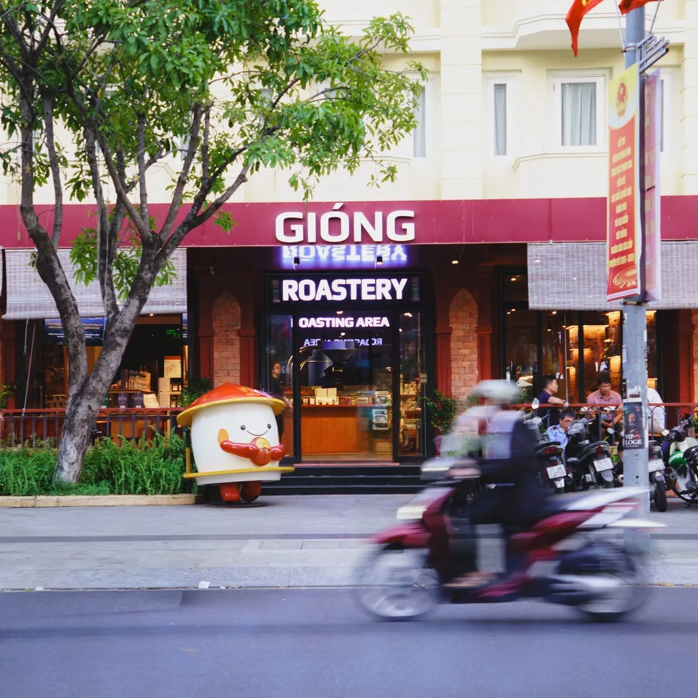 Cửa hàng Gióng Nha Trang